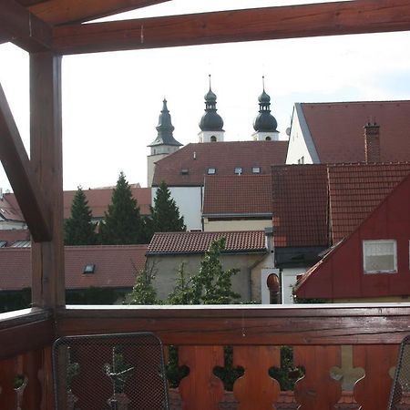 Penzion Pizzeria Telc Bagian luar foto
